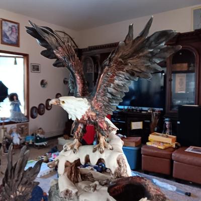 BALD EAGLES 2 PIECE INDOOR/OUTDOOR WATER FEATURE W/PUMP