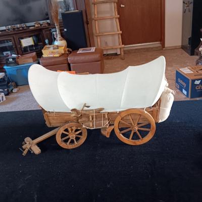DETAILED COVERED WAGON