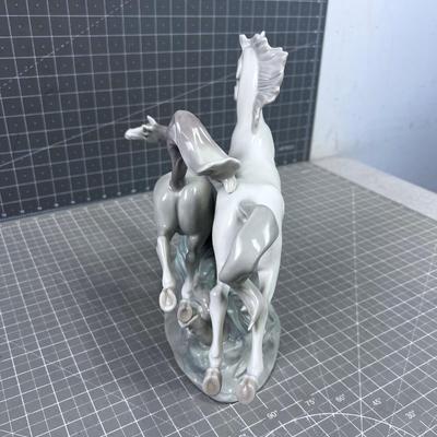LLADRO #4655 Galloping Horses 