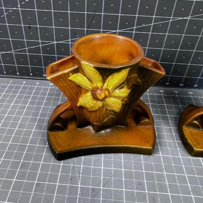 Antique Roseville Vases, Clematis Triple Bud Vase 