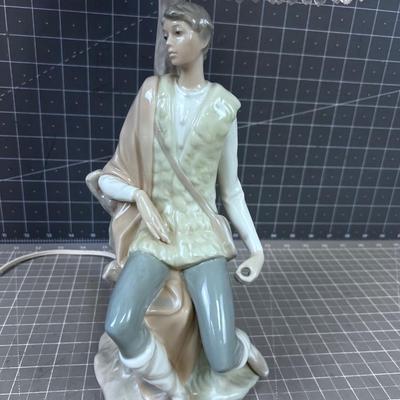 LLADRO Shepherd Lamp 