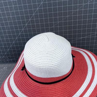 Colombia Global Packable Hat NEW Orange and White
