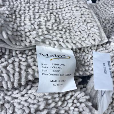 (4) NEW Off White Mainstreet 100% Cotton Rug