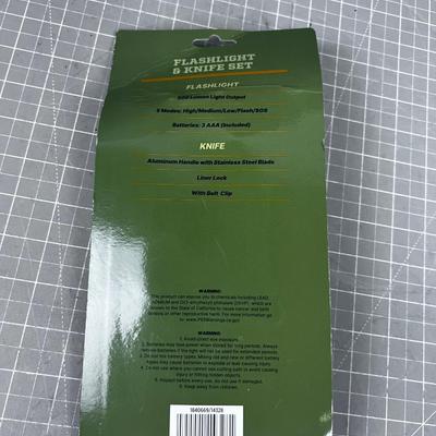 Outfitters Flashlight and Knife Set 
