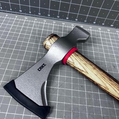 CRKT Tomahawk