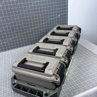 5 Can Ammo Crate with 5 cans 