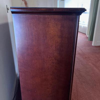 Large Chest of Drawers Mahogany