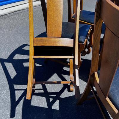 Antique Oak 'T' Back Chairs 6 total
