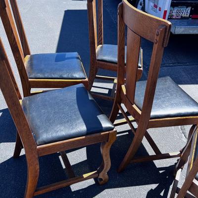 Antique Oak 'T' Back Chairs 6 total