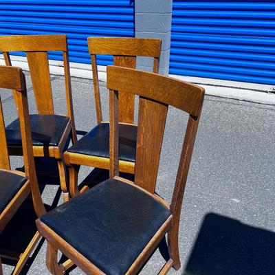 Antique Oak 'T' Back Chairs 6 total
