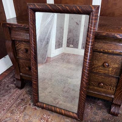 Antique OAK Chest of Drawers w/Mirror