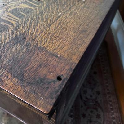 Antique OAK Chest of Drawers w/Mirror