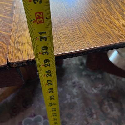 Antique OAK Dining Table w/Leaves