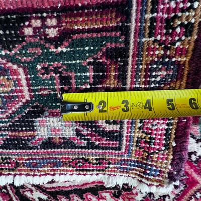 Heriz Hand Woven Carpet