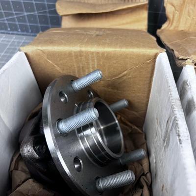 Pair of BMW or Mercedes Wheel Hubs