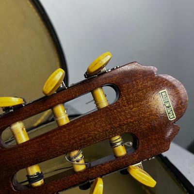 Guitar GRANADA Acoustic