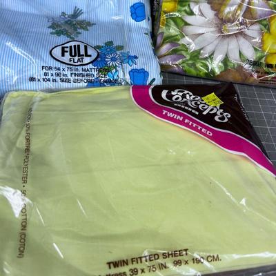 Vintage Cotton Sheets - Full Flatt and 2 Twin Fitted New in the PACKAGE