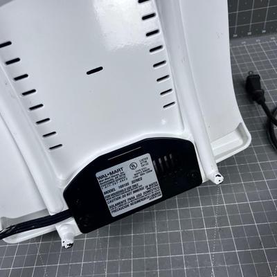 Waffle Maker and Kitchen Aid Mixer 