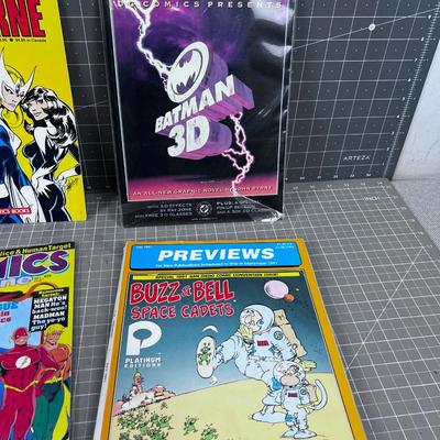 Mixed Lot of Graphic Novels and Large Format Comics