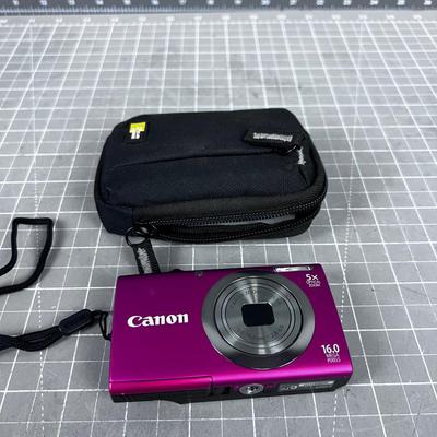 Cannon Digital Camera with Soft Case