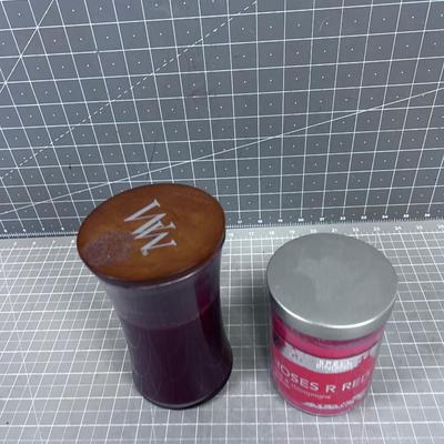 2 Smelly Candles 