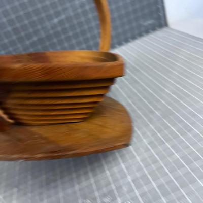 Folding Basket OAK Shaped like a Heart 
