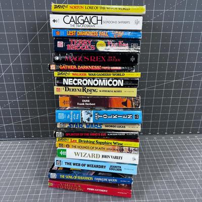 Collection of Science Fiction and Fantasy Paperbacks