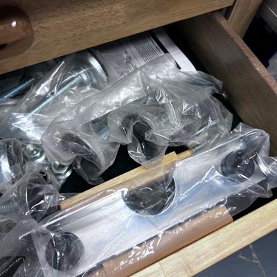 Windsor 60 Inch Bench 