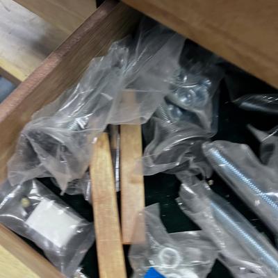 Windsor 60 Inch Bench 