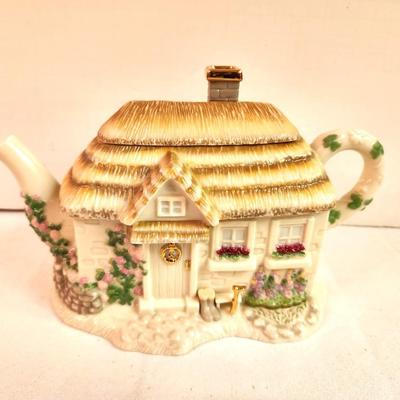 Lot #217 Charming LENOX Irish Blessing Teapot