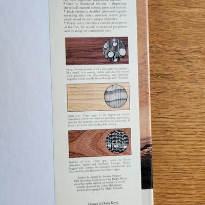 International Book of Wood