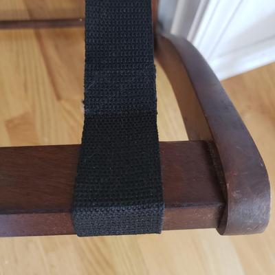 Pair of Wooden Luggage Racks (GB-KD)