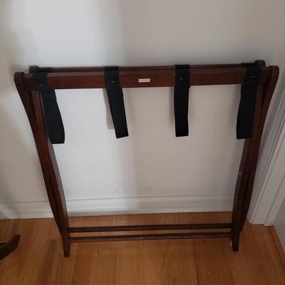 Pair of Wooden Luggage Racks (GB-KD)