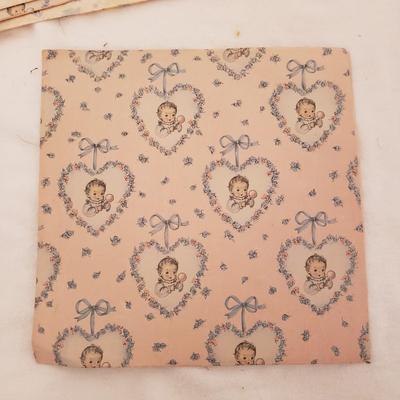 Vintage Gift Wrapping Paper (GB-KD)