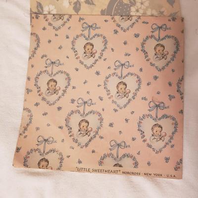 Vintage Gift Wrapping Paper (GB-KD)