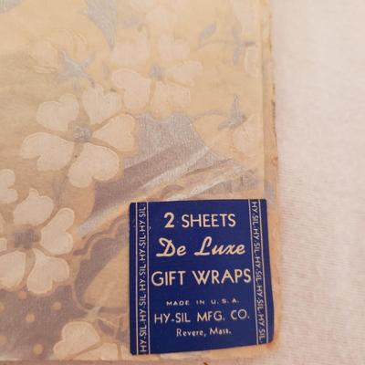 Vintage Gift Wrapping Paper (GB-KD)
