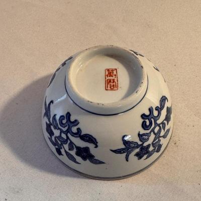 Porcelain Vase, Planters, and More (K-DZ)