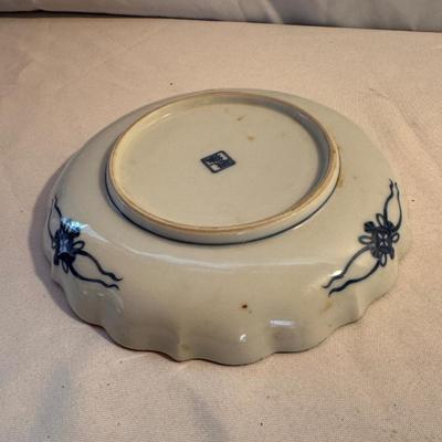 Porcelain Vase, Planters, and More (K-DZ)