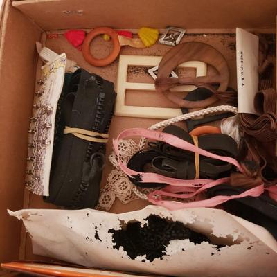 Antique Sewing and Knitting Supplies (GB-KD)