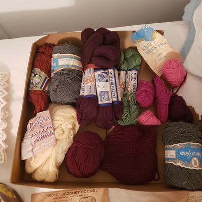 Antique Sewing and Knitting Supplies (GB-KD)