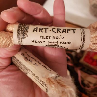 Antique Sewing and Knitting Supplies (GB-KD)