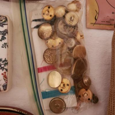 Antique Sewing and Knitting Supplies (GB-KD)