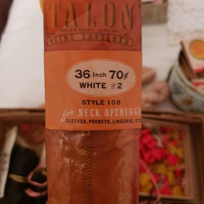 Antique Sewing and Knitting Supplies (GB-KD)