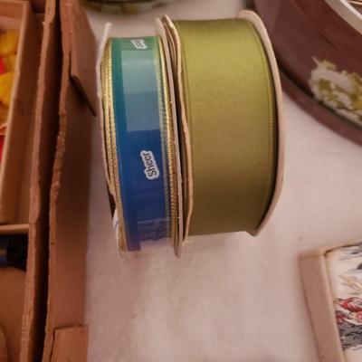 Antique Sewing and Knitting Supplies (GB-KD)