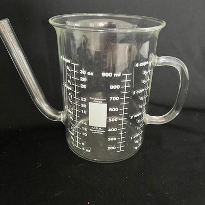 Catamount Glass Fat Separator, Duralex Bowls, Pyrex Pitcher, & Laboratory Beaker (K-MK)