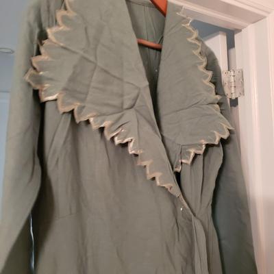 Antique Lingerie and More (GB-KD)