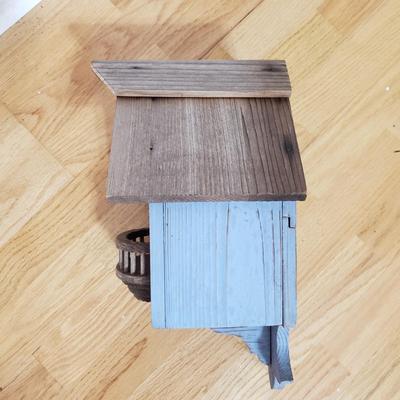 Wooden Birdhouse with Cowbells (DR-KD)