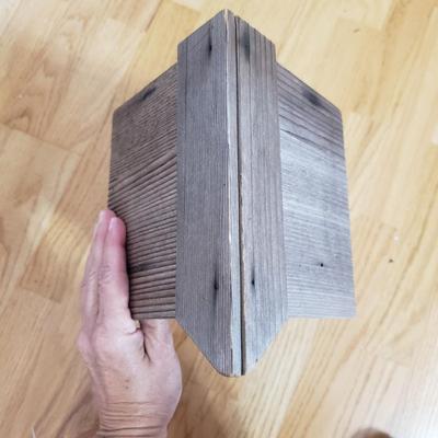 Wooden Birdhouse with Cowbells (DR-KD)