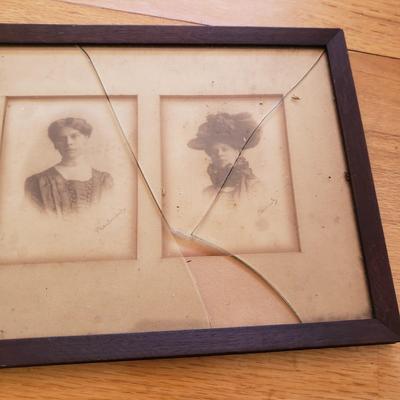 Variety of Picture Frames with Antique-Style Photographs (LR-KD)