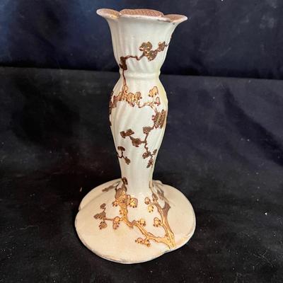 Blue Tea Cups and More Gilt Decor (DR-MK)